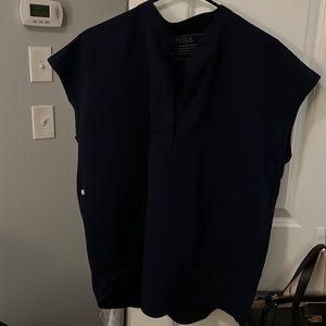 FIGS Rafaela Scrub Top, Navy